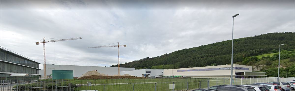 Construcción de la nueva nave de la farmacéutica Cinfa en Olloki (Navarra). 