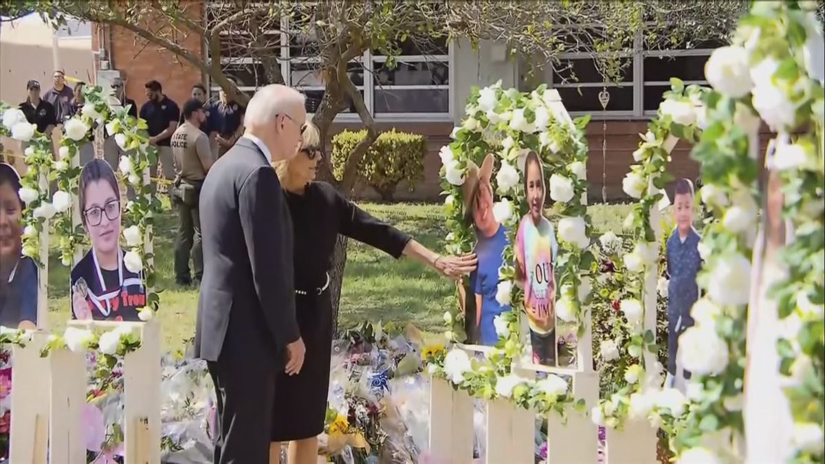 Joe Biden visita la escuela de Uvalde (Texas) en la que murieron 19 niños y 2 maestras