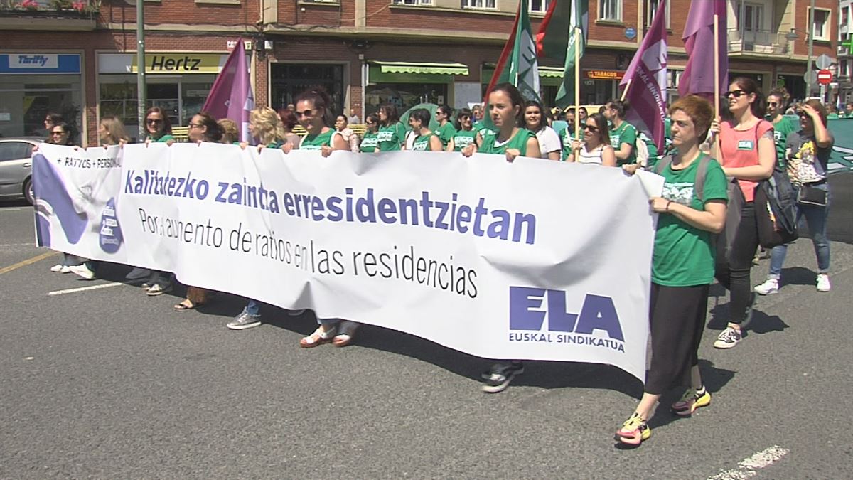 Protestas de CC.OO. y UGT en Bilbao. Foto de archivo: EFE