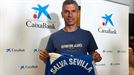 El Alavés presenta a Salva Sevilla
