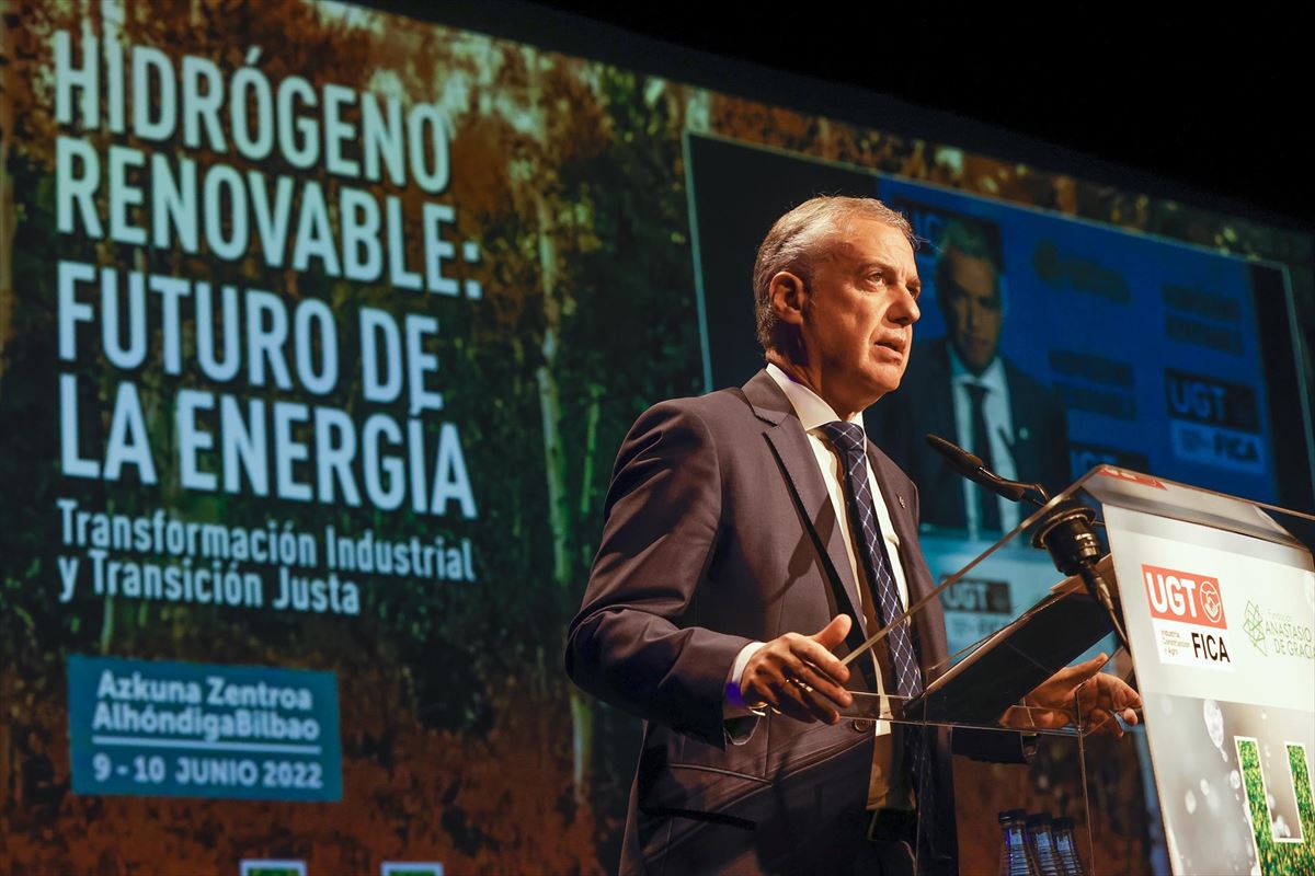Urkullu interviene en Bilbao en una jornada sobre la energía del hidrógeno organizada por UGT