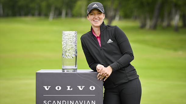 Linn Grant, gizonezkoen Europako golf zirkuituko proba bat irabazi duen lehen emakumea. Argazki: EFE