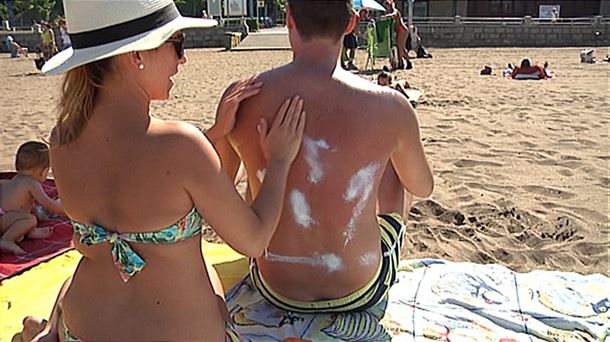 Nahikari Diaz: ‘5 quemaduras solares antes de los 20 años multiplican la posibilidad de sufrir cáncer de piel’