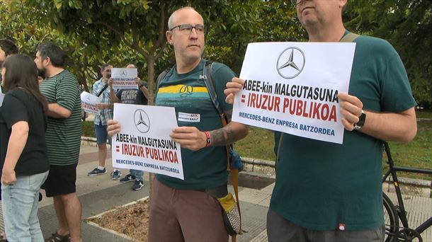 Protesta de los trabajadores de Mercedes Benz Vitoria. Imagen de achivo: EITB Media