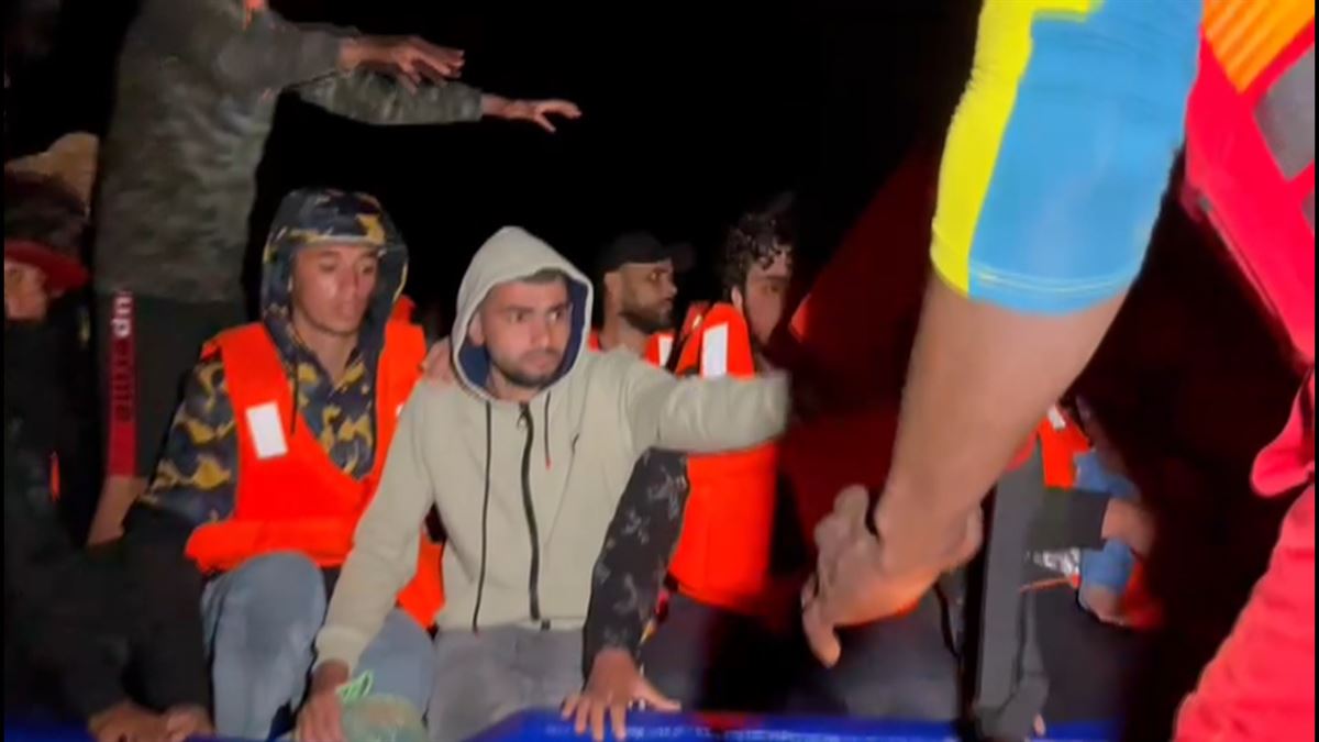Así ha sido el rescate del Aita Mari a otras 40 personas en el Mediterráneo