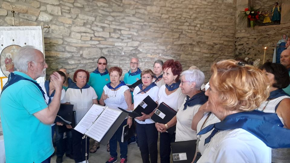 9.-Alejandro Santorum es el directo del Coro de Kuartango