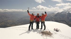 Iker y Eneko Pou abren dos nuevas vías en tres días en los Andes