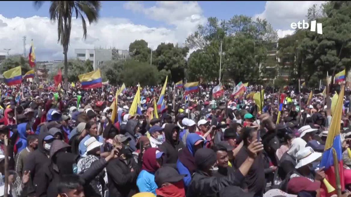 Protestak Quiton (Ekuador)