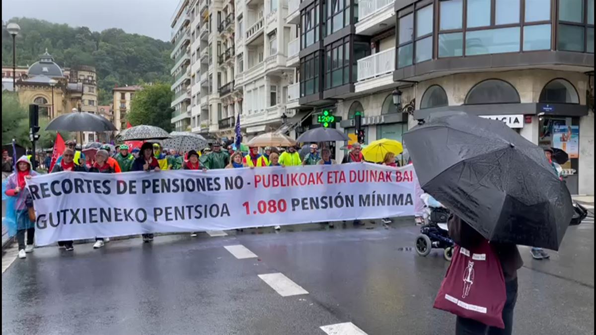 Cabecera de la manifestación de hoy en Donostia-San Sebastián. Foto: Xabier Urteaga | EITB