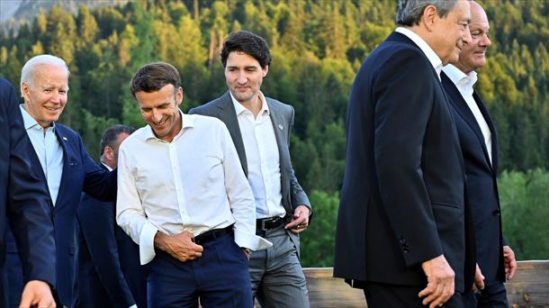 Biden, Macron eta Trudeau, besteak beste, goi-bileraren une batean