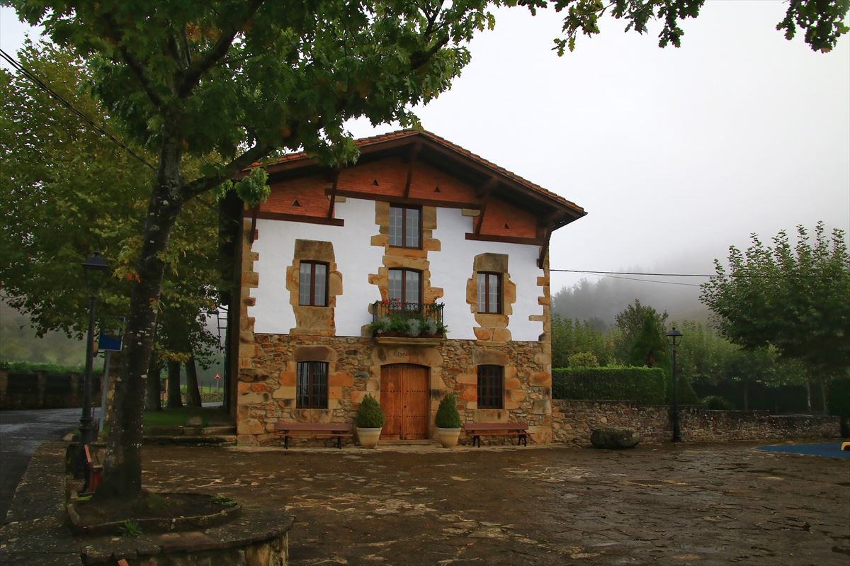 Asador Etxebarri en Axpe. Foto: Victor Uriarte.