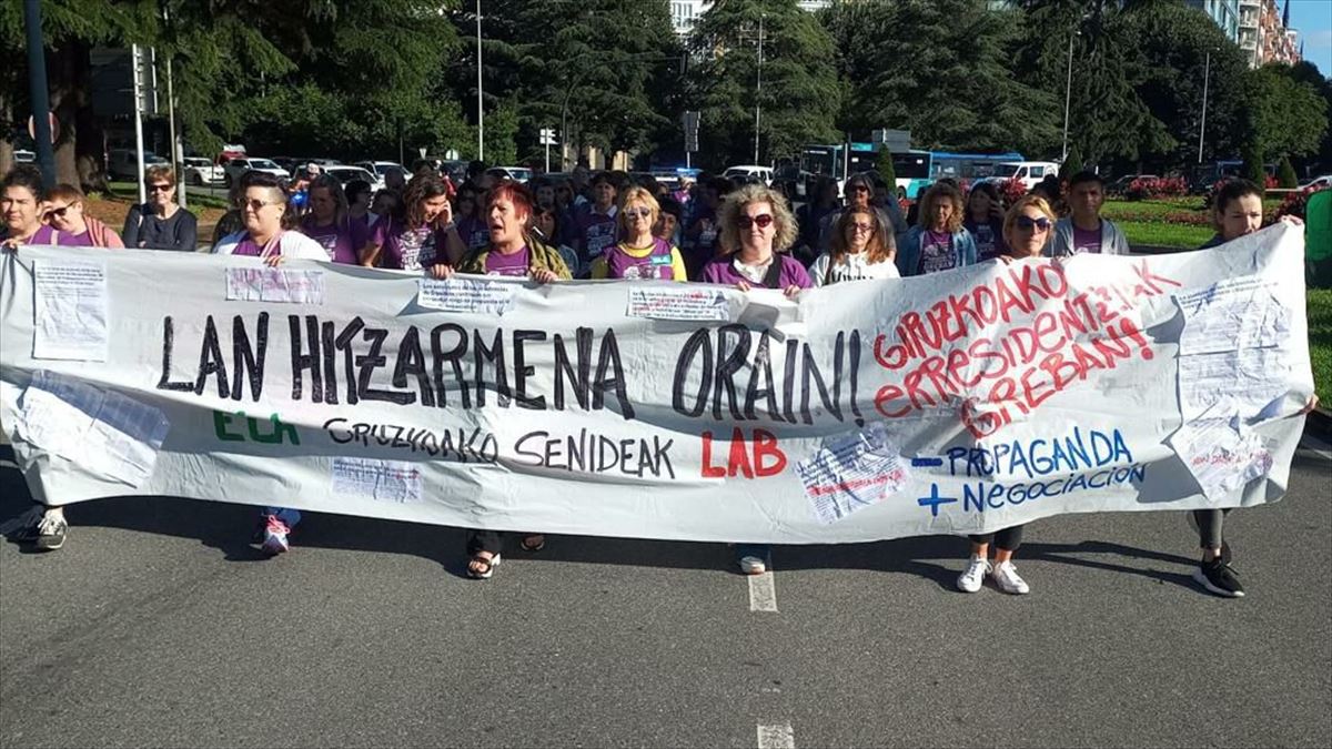 Protestas de las trabajadoras de residencias de Gipuzkoa
