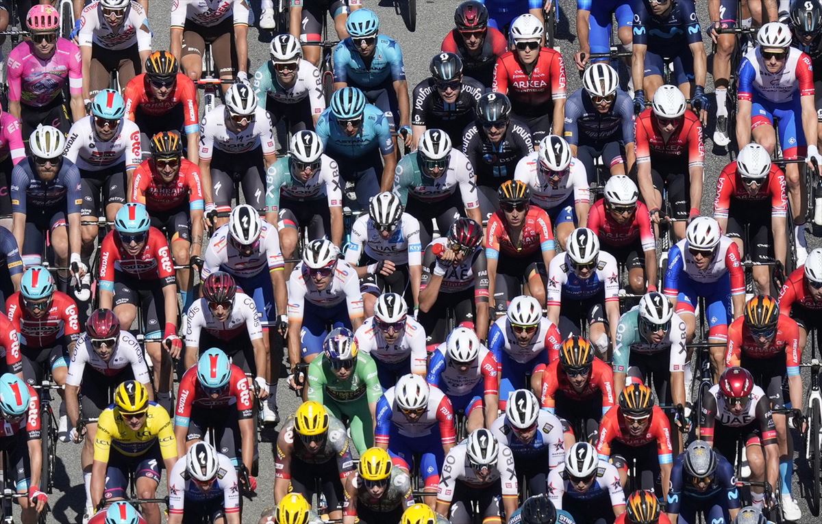 Espainiako Vueltako etapa Gasteiztik irtengo da astearte honetan