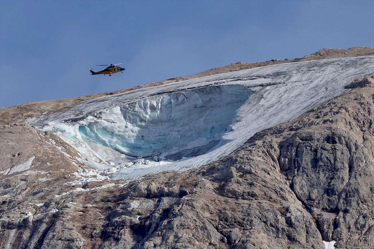 Rescate en el glaciar de la Marmolada