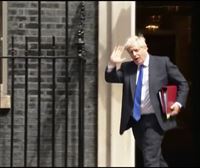 Boris Johnson se aferra al poder a pesar de las dimisiones