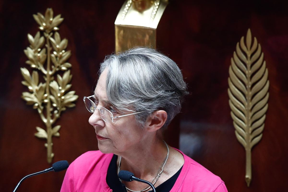 Elisabeth Borne Frantziako lehen ministroa, Asanblada Nazionalean. Argazkia: EFE