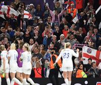 Victoria de Inglaterra contra Austria en el partido inaugural de la Eurocopa