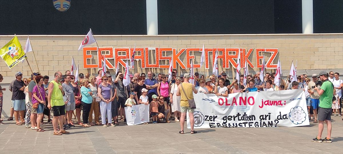 Imagen de la concentración de hoy en Zubieta. Foto: EITB MEDIA