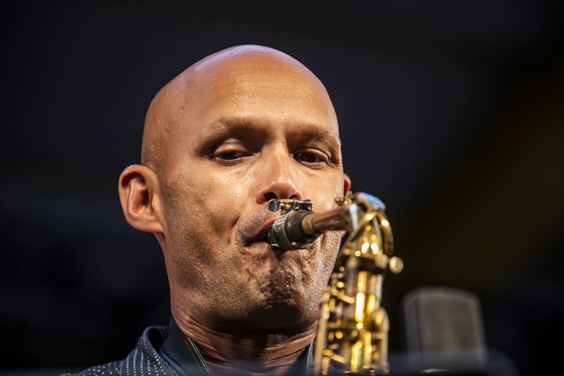 Miguel Zenon toca con Xavi Torres