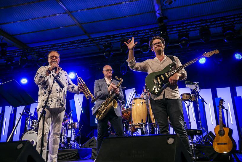  GRUPO DE ARTURO SANDOVAL