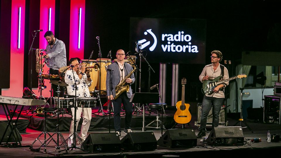  GRUPO DE ARTURO SANDOVAL