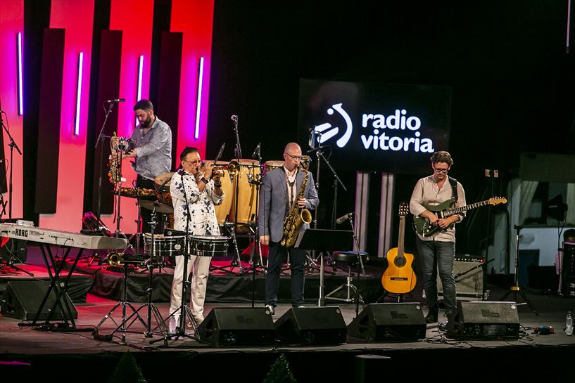  GRUPO DE ARTURO SANDOVAL