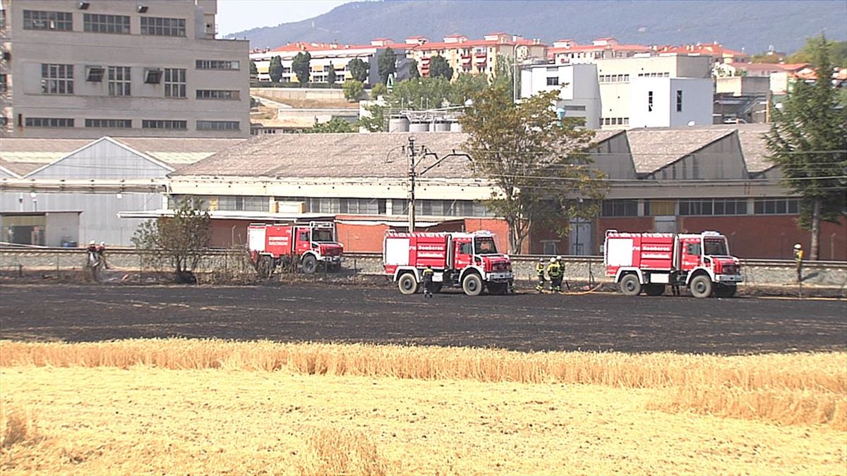 Incendio entre Etxabakoitz y Cizur Menor (Navarra). Imagen: EITB Media