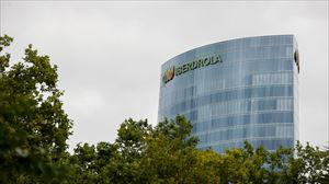 Iberdrola logra un beneficio neto de 5612 millones de euros, un 17 % más que en 2023