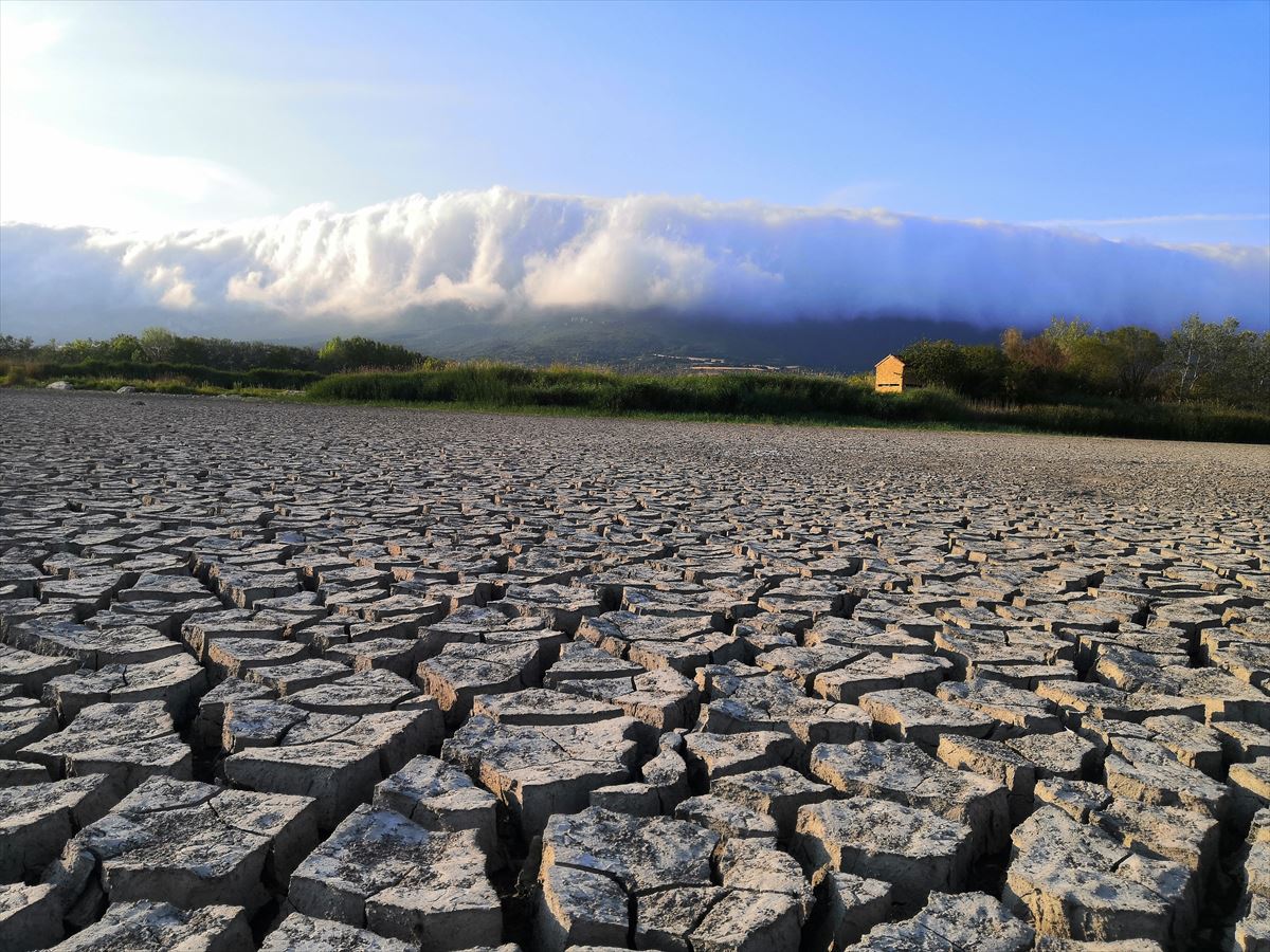 Tierra afectada por la sequía en Laguardia. Foto: José Luis Ruiz de Larrinaga