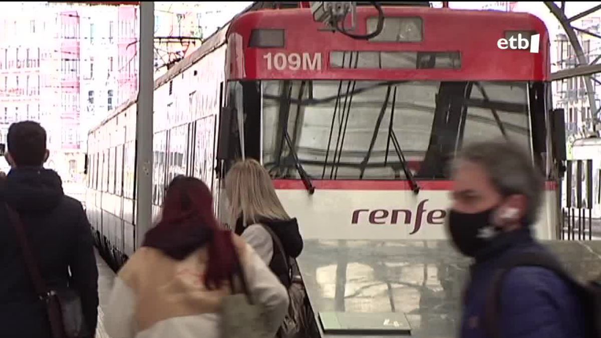 Estación de Renfe Cercanías. Imagen cogida de un vídeo de EITB Media. 