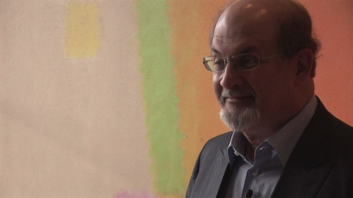 El escritor Salman Rushdie. Foto: EFE
