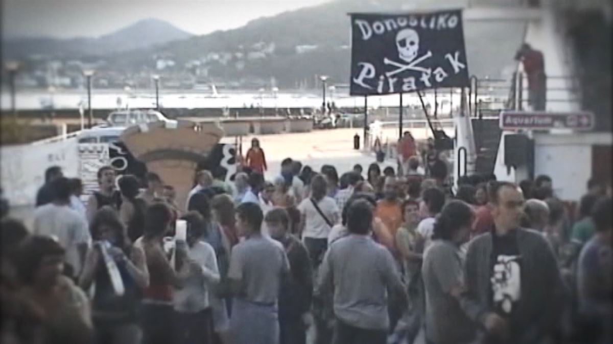 20 urte dira Donostiako Piratak hiria jai herrikoiekin abordatzen hasi zirela