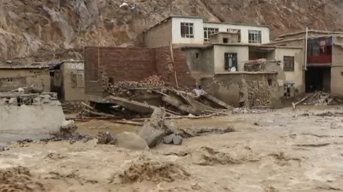 Inundaciones en Afganistán. Imagen obtenida de un vídeo de Agencias.