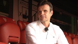 Uriarte: ''No puedo hablar de Herrera, pertenece a otro club; espero que Iñigo Martínez siga muchos años''