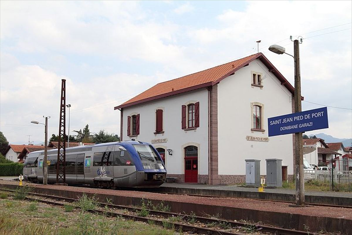 Estación de tren de Donibane Garazi. Foto: wikipedia