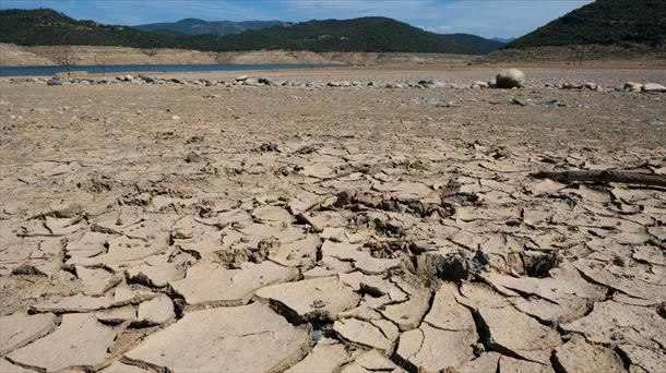 Rialbeko (Lleida) urtegia, iazko udan. Artxiboko argazkia: EFE