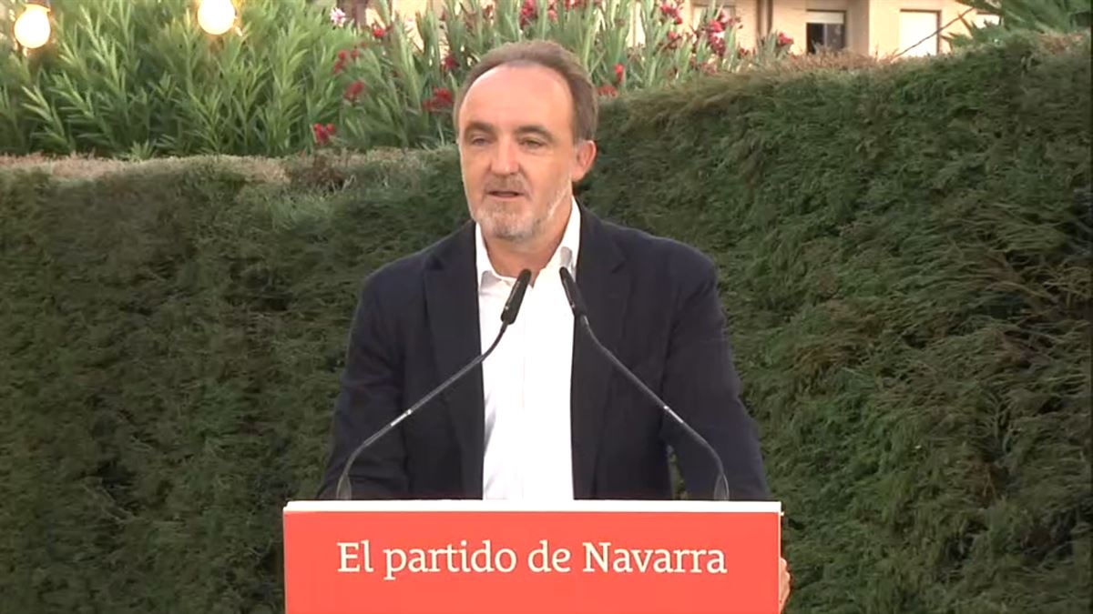 Javier Esparza.