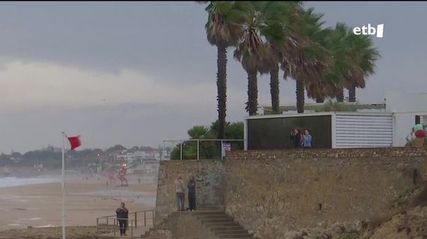 El huracán Danielle ha sorprendido porque su trayectoria.