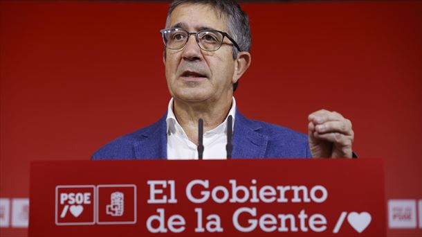 Patxi López, en rueda de prensa este domingo en Bilbao. Foto: EFE