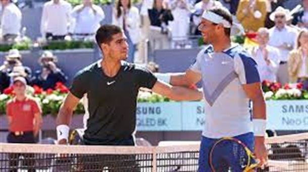 Rafa Nadal felicita por carta a Carlos Alcaraz