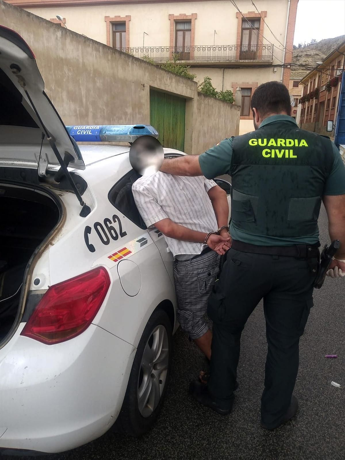 El arrestado en Arguedas (Navarra): Foto: EFE