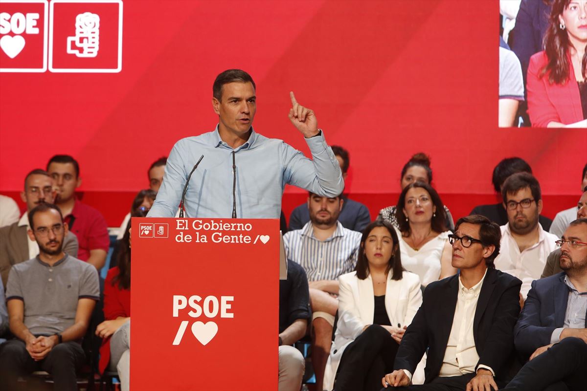 Pedro Sanchéz interviene en el Congreso Federal del PSOE, este sábado. Foto: EFE