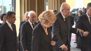 Los Borbones llegan a Londres para asistir mañana al funeral de Isabel II