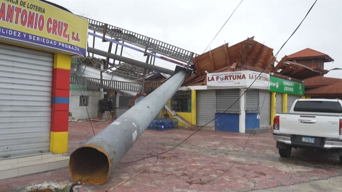 El huracán Fiona en República Dominicana. Foto cogida de un vídeo de EITB MEDIA.