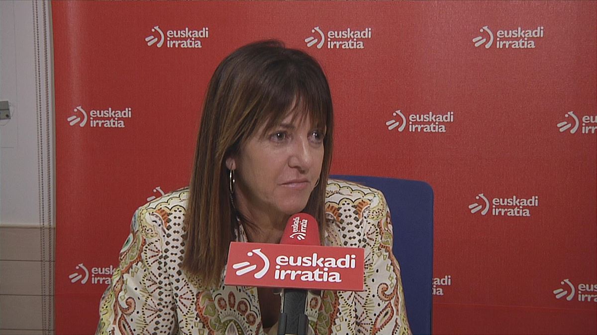 Idoia Mendia, hoy, en Euskadi Irratia. 