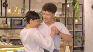 Bachata eta kartel dibertigarria, Mikelek Maiderrekin ligatzeko erabili dituen taktika hutsezinak? 