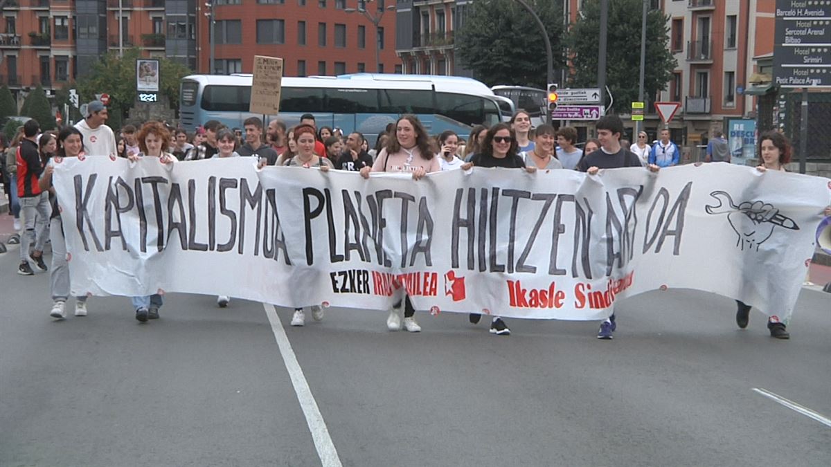 Bilbao, esta mañana. Imagen obtenida de un vídeo de EITB Media.