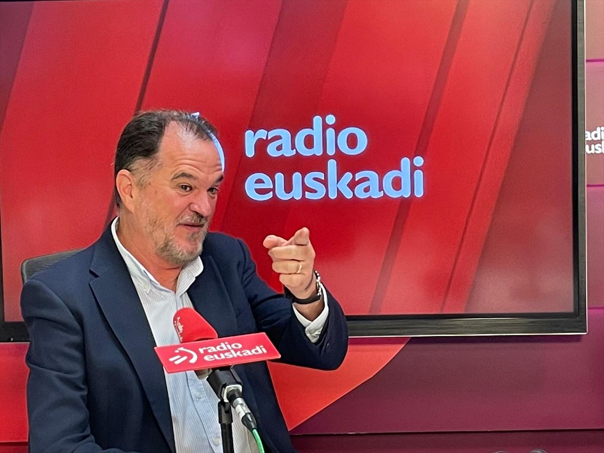 Carlos Iturgaiz, Radio Euskadin. EITB Media. 