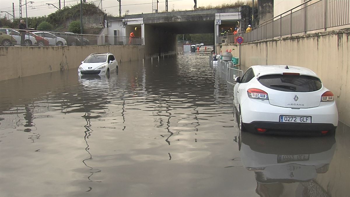 Inundaciones en Zorroza. Imagen obtenida de un vídeo de EITB Media.