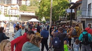 Milaka pertsona bildu ditu 2022ko Kilometroak festak Ibarran, Gipuzkoako Ikastolen alde